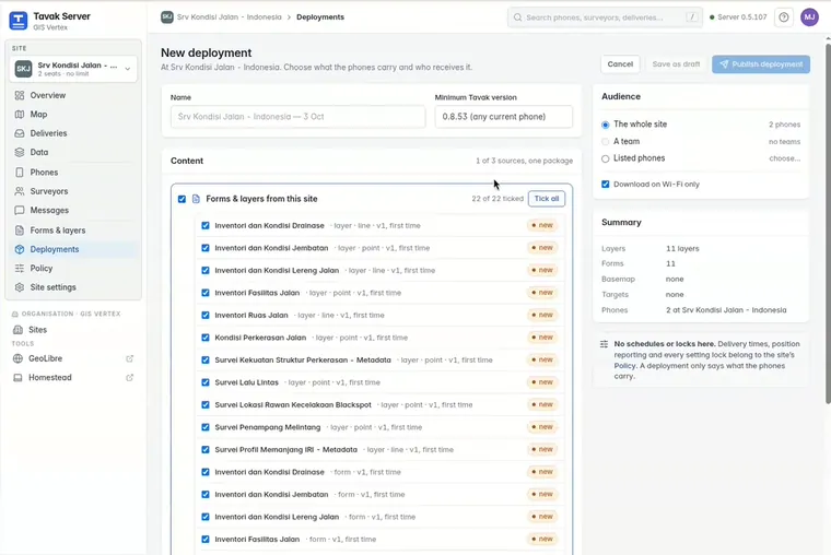 A new deployment: pick the audience, tick what goes in the package, and check the summary on the right.
